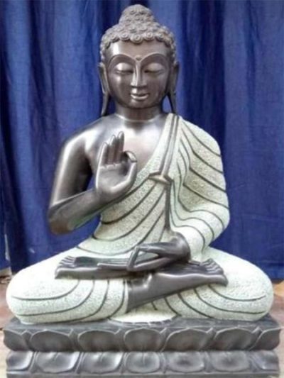 Budha Stone Statue